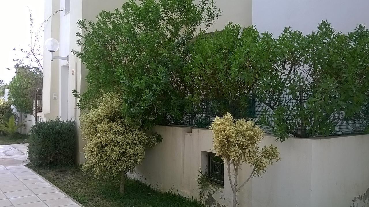 Happy House Ennasr Διαμέρισμα Ariana Εξωτερικό φωτογραφία